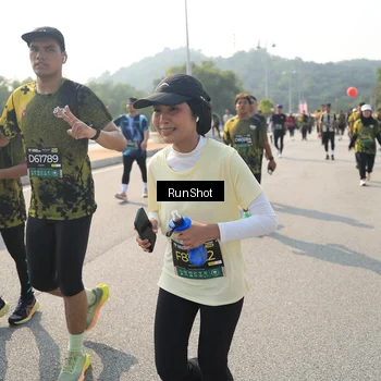Runner Photo 6932218