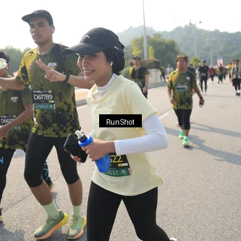 Runner Photo 6932219