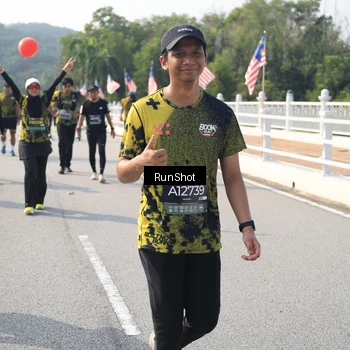 Runner Photo 6932247