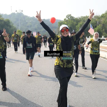 Runner Photo 6932260