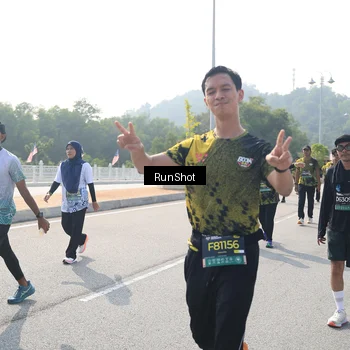 Runner Photo 6932264