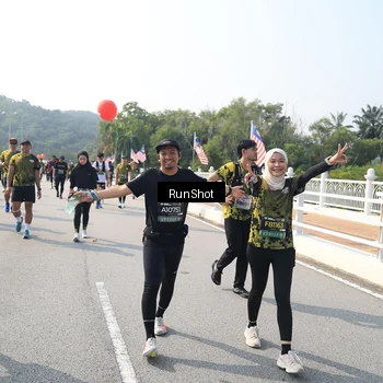 Runner Photo 6932268
