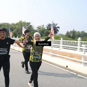 Runner Photo 6932270