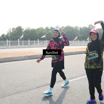 Runner Photo 6932284