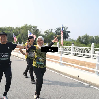 Runner Photo 6932285