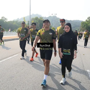 Runner Photo 6932286