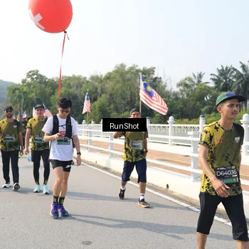 Runner Photo 6932301