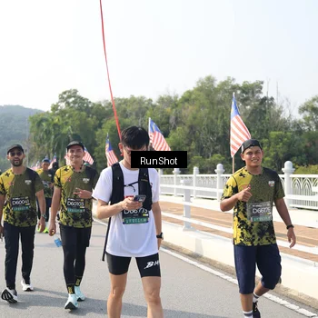 Runner Photo 6932302