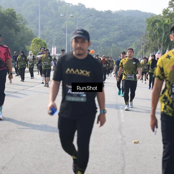 Runner Photo 6932306