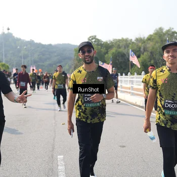 Runner Photo 6932314