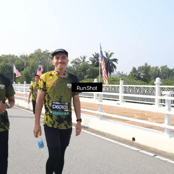 Runner Photo 6932317