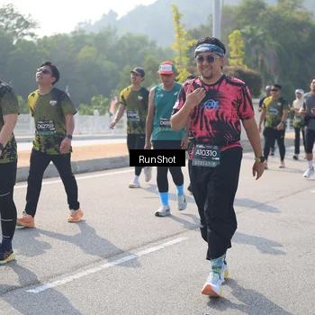 Runner Photo 6932327