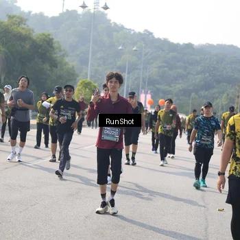 Runner Photo 6932331