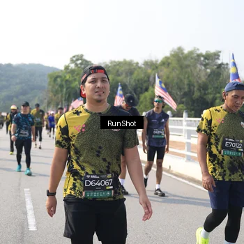 Runner Photo 6932348