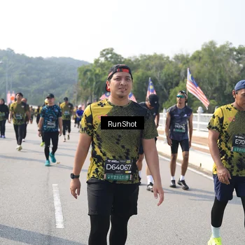 Runner Photo 6932352