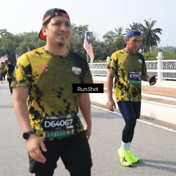 Runner Photo 6932358