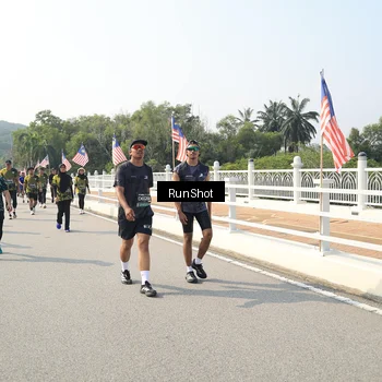 Runner Photo 6932365