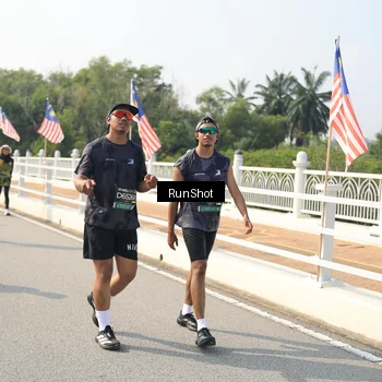 Runner Photo 6932366