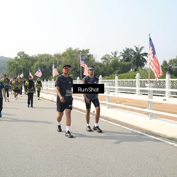 Runner Photo 6932372
