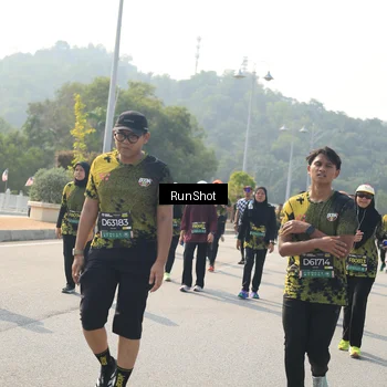 Runner Photo 6932382