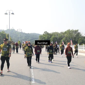 Runner Photo 6932411