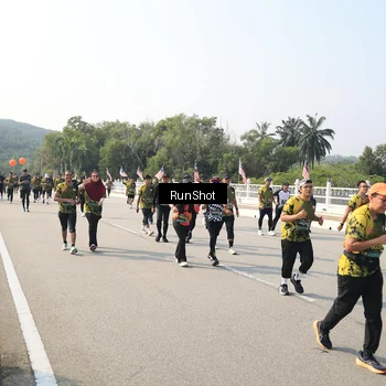 Runner Photo 6932418