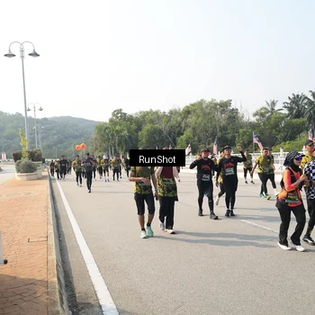 Runner Photo 6932426