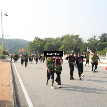 Runner Photo 6932429