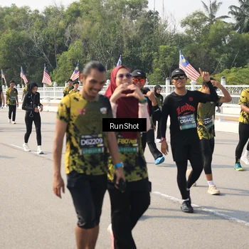 Runner Photo 6932433