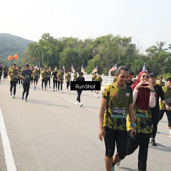 Runner Photo 6932434