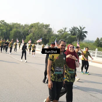 Runner Photo 6932439