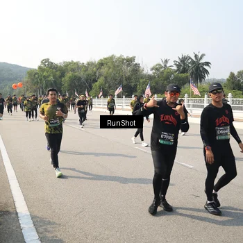 Runner Photo 6932449