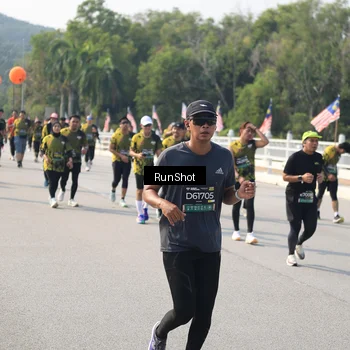 Runner Photo 6932460