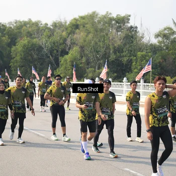 Runner Photo 6932477