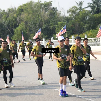Runner Photo 6932484