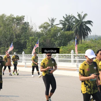 Runner Photo 6932486