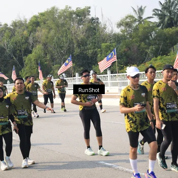 Runner Photo 6932487