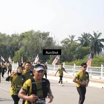 Runner Photo 6932490