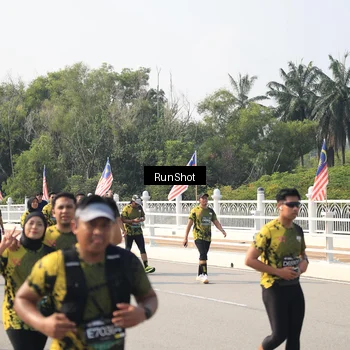 Runner Photo 6932491
