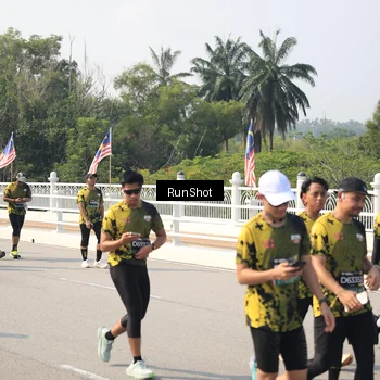 Runner Photo 6932494