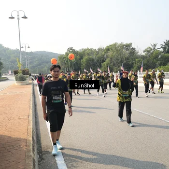 Runner Photo 6932505