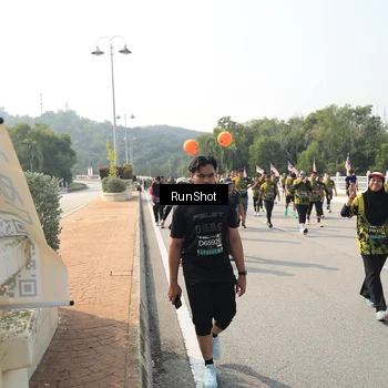 Runner Photo 6932507