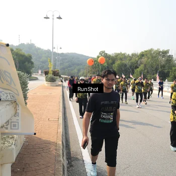 Runner Photo 6932510