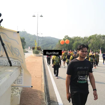 Runner Photo 6932515