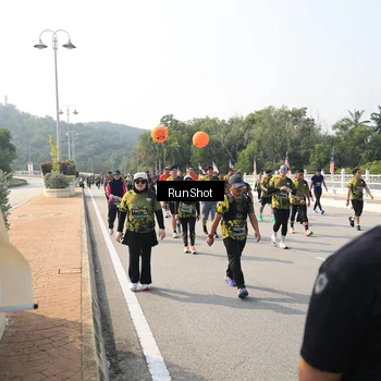 Runner Photo 6932517