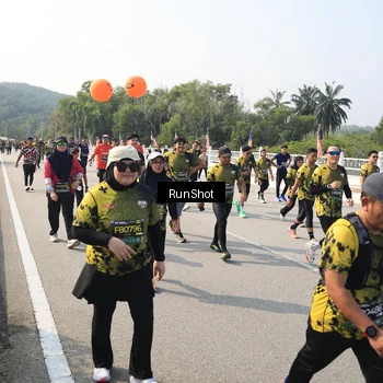 Runner Photo 6932538