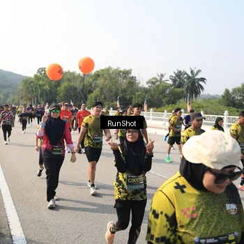 Runner Photo 6932540