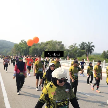 Runner Photo 6932542