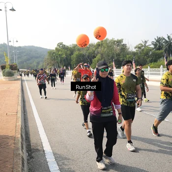 Runner Photo 6932549
