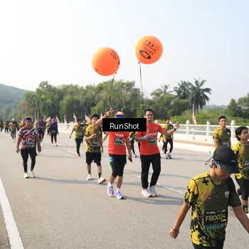 Runner Photo 6932556